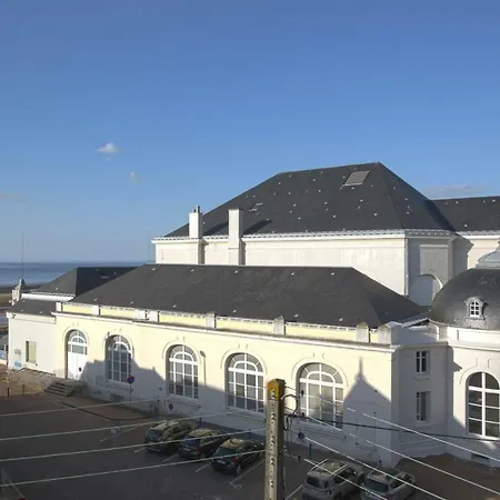 Luckey Homes - Avenue Du Marechal Foch 아파트